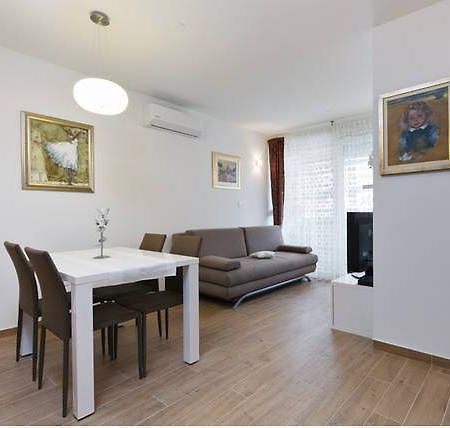Apartment Luce Σπλιτ Εξωτερικό φωτογραφία